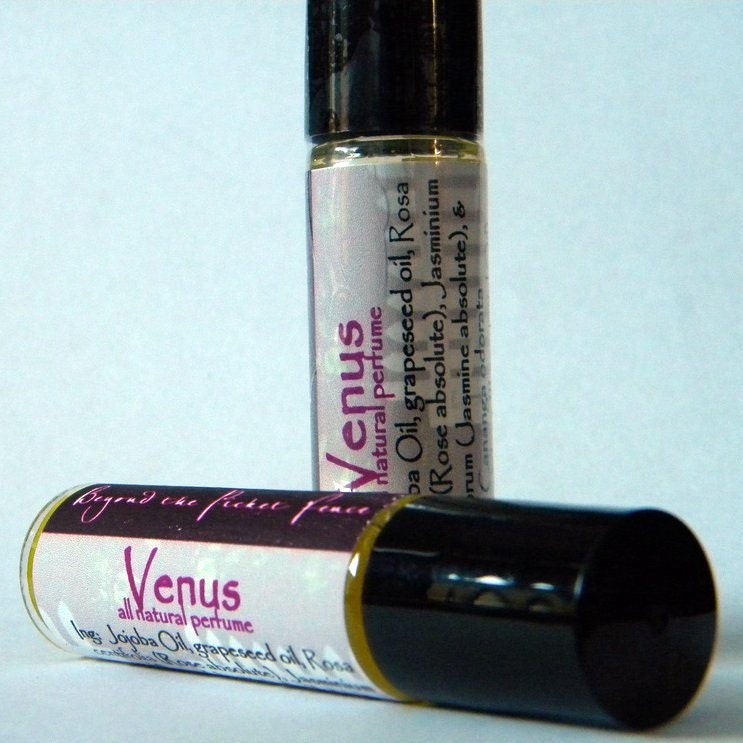 Natural Perfume of Rose, Jasmine, Ylang Ylang (Venus)