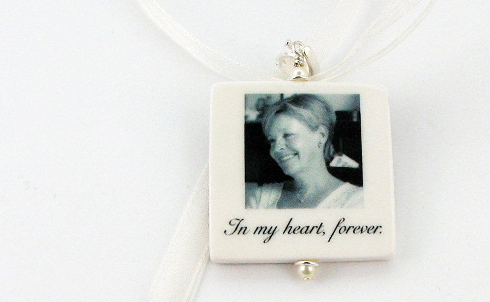 BC18 - Bridal Bouquet Charm - 2 in 1 - Lg. Memorial Photo Pendant - Custom Bouquet Jewelry