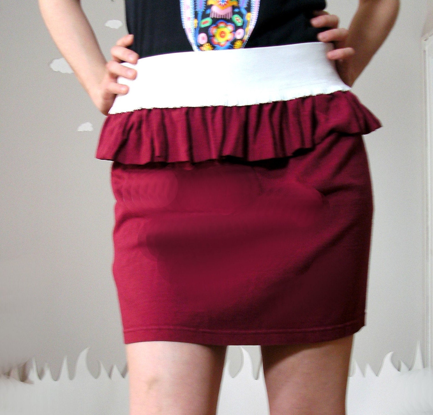 Ruffled eco pencil mini skirt small CRIMSON N CLOVER