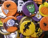 50 Halloween Buttons