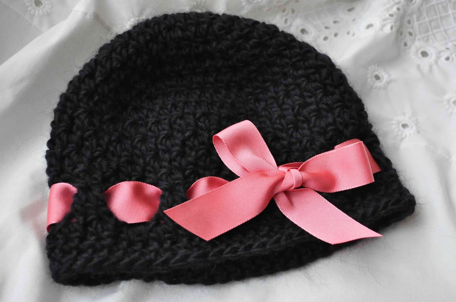 Ribbon Baby Cap Crochet PATTERN with Holly Berries and Leaves