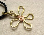 Handcrafted Crazy Daisy Wire Flower Necklace