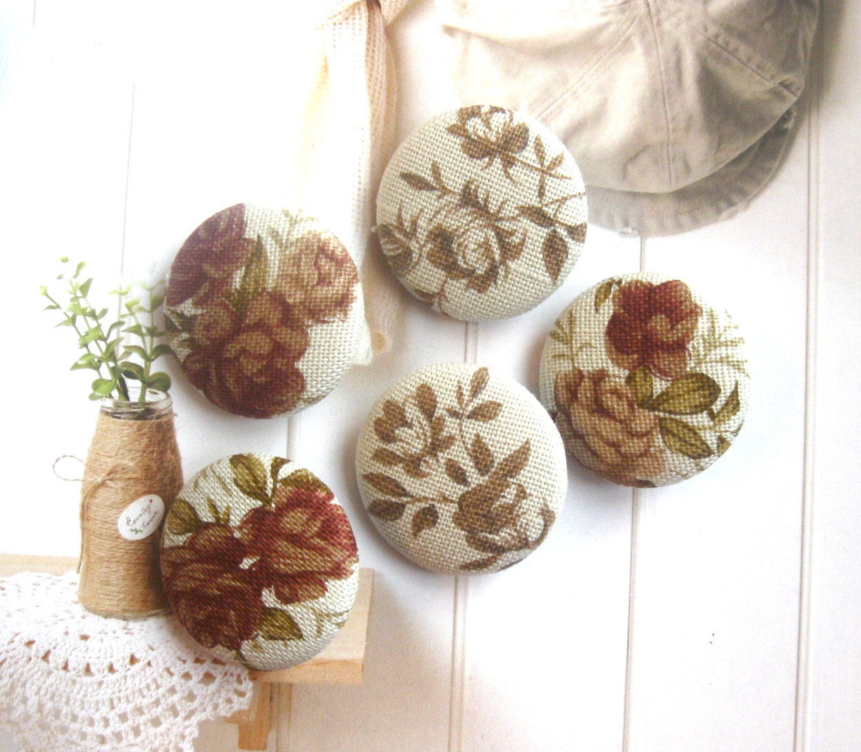 Handmade Fabric Buttons - Retro Large Dark Red Beige Rose Floral Flowers Handmade Cloth Fabric Buttons 1.25 Inch 5's