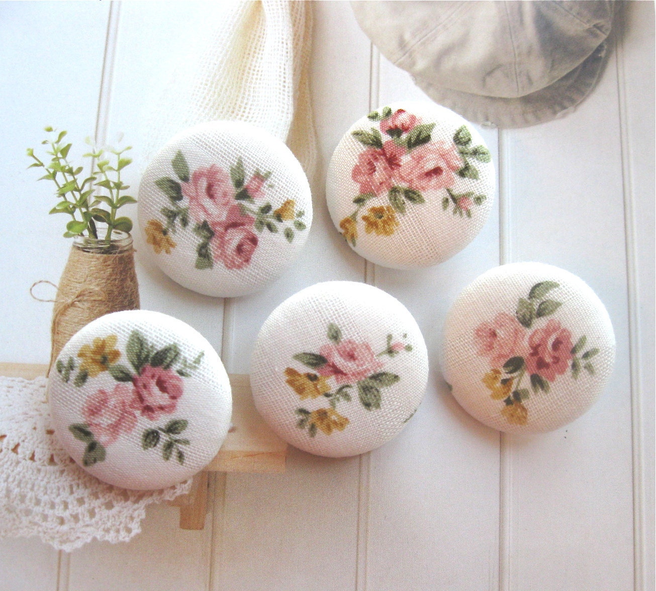 Handmade Fabric Buttons - Large Off White Pink Rose Floral Flowers Handmade Fabric Buttons 1.25 Inch 5's