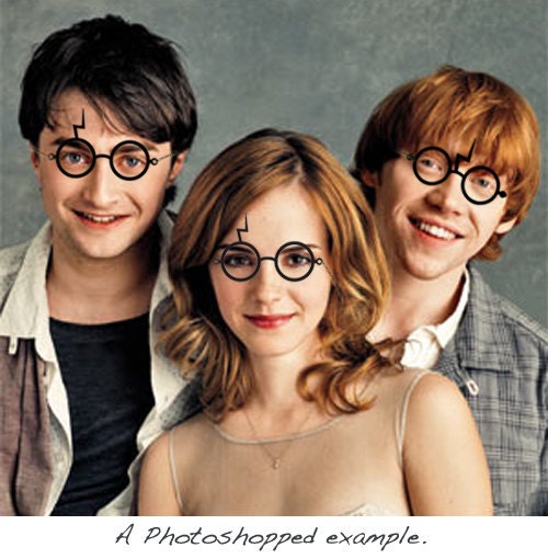 Instant Harry Potter- Glasses with scar necklace