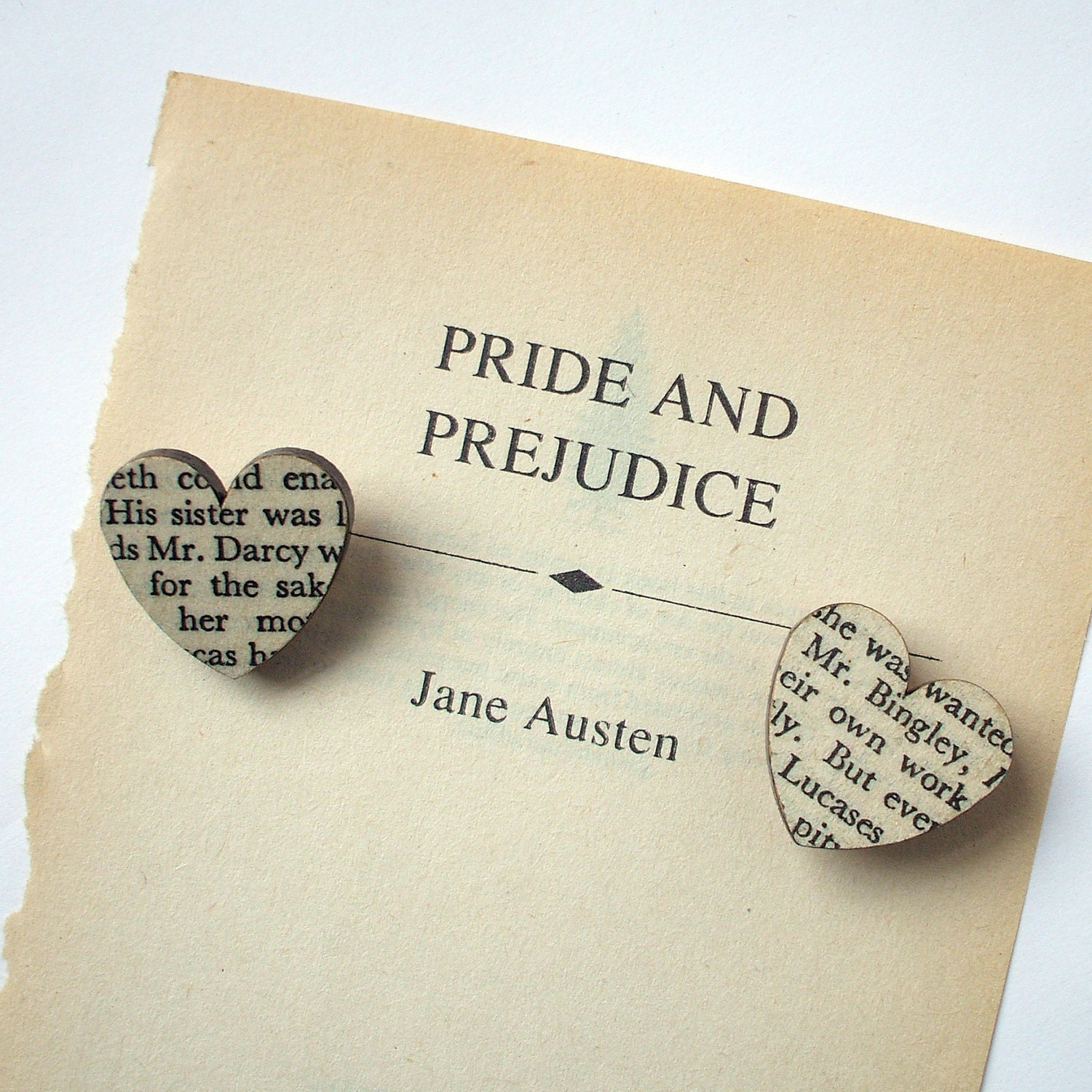 Pride and Prejudice - Heart brooch. Classic book brooches made with original pages.