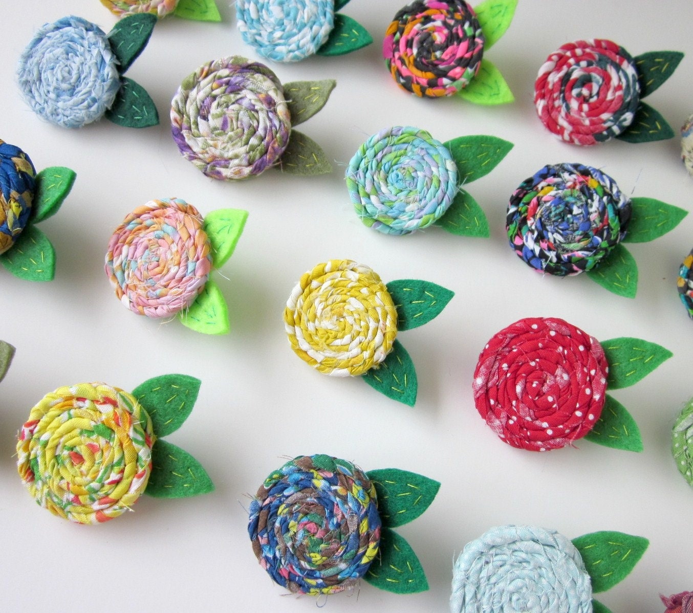 Wholesale Lot of 6 Vintage Fabric Rosette Brooches Eco Felt Leaves Party Favors Wedding Shower