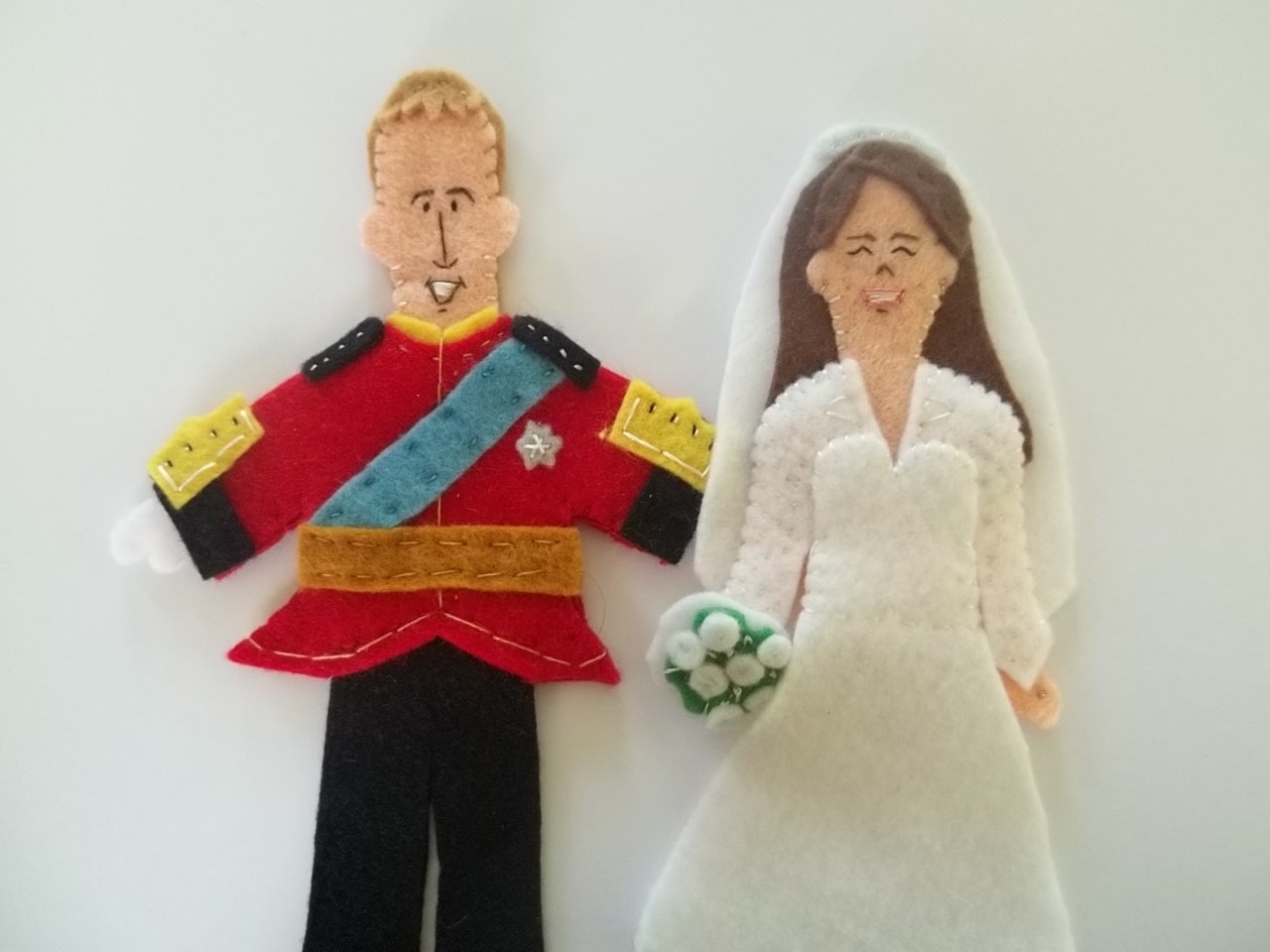 Wills and Kate Duke and Duchess of Cambridge Felt Finger Puppet Set