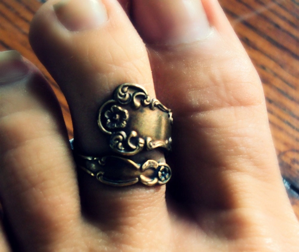 Spooning- Vintage brass spoon ring with a floral design