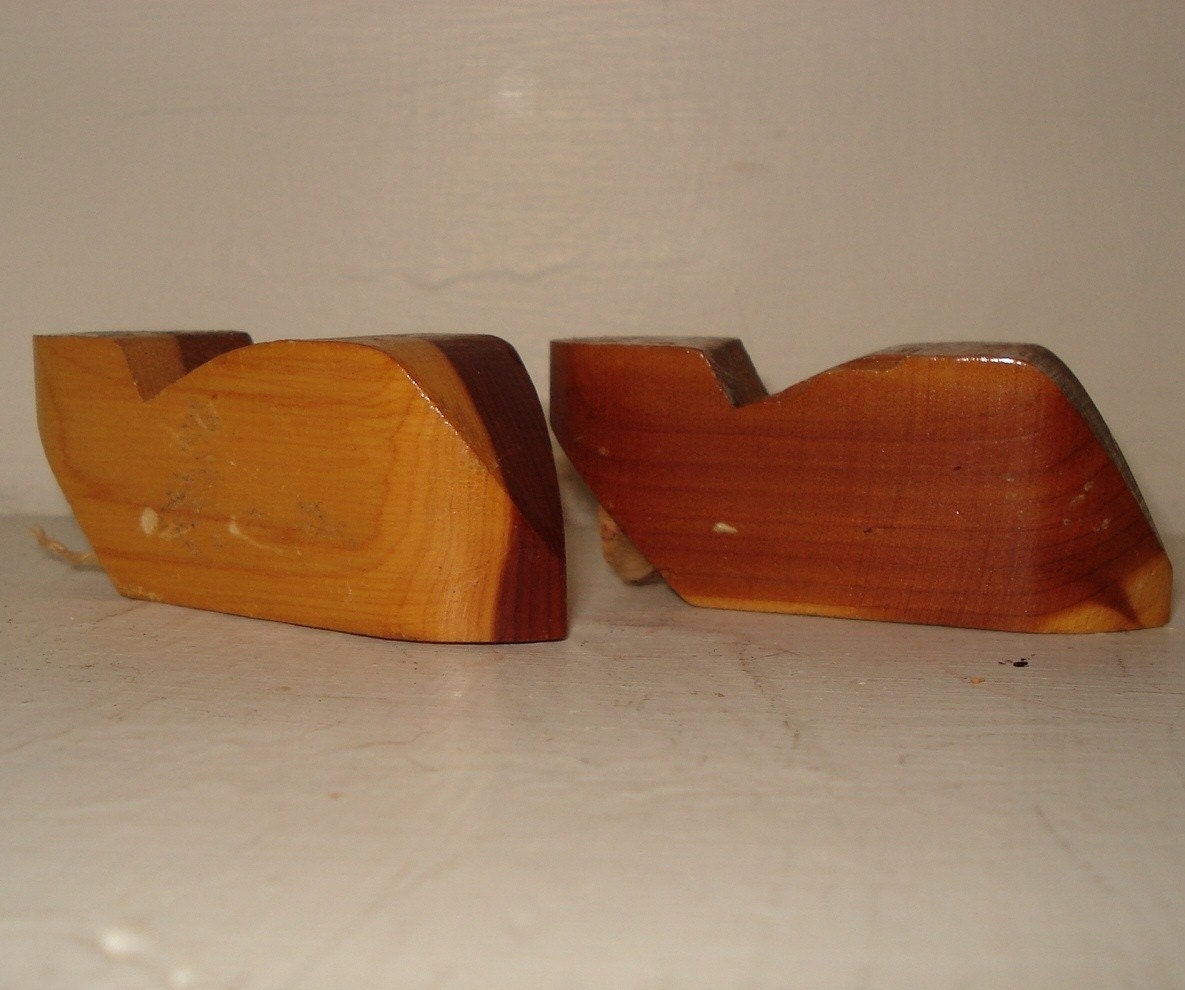 Vintage Salt  Pepper Shakers Wood