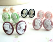 Marie - Tiny Cameo Earrings Set