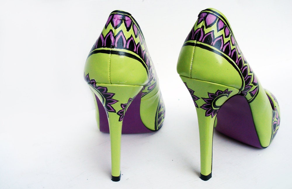 Hand Painted Heels - Modern Henna Lime green court shoes - UK5/ US7.5/ EU38 - Kezbirdie