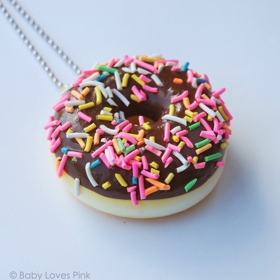 Scented Sprinkled Chocolate Donut Necklace ( Large )