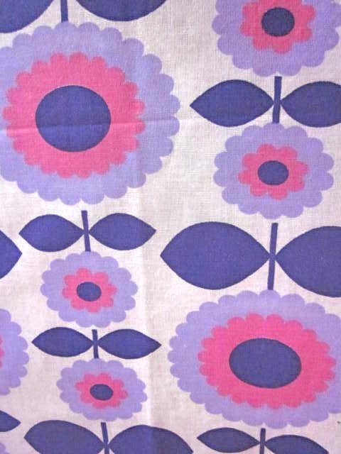 Funky 1970s Purple MOD Flower With Stem - Unused Fabric