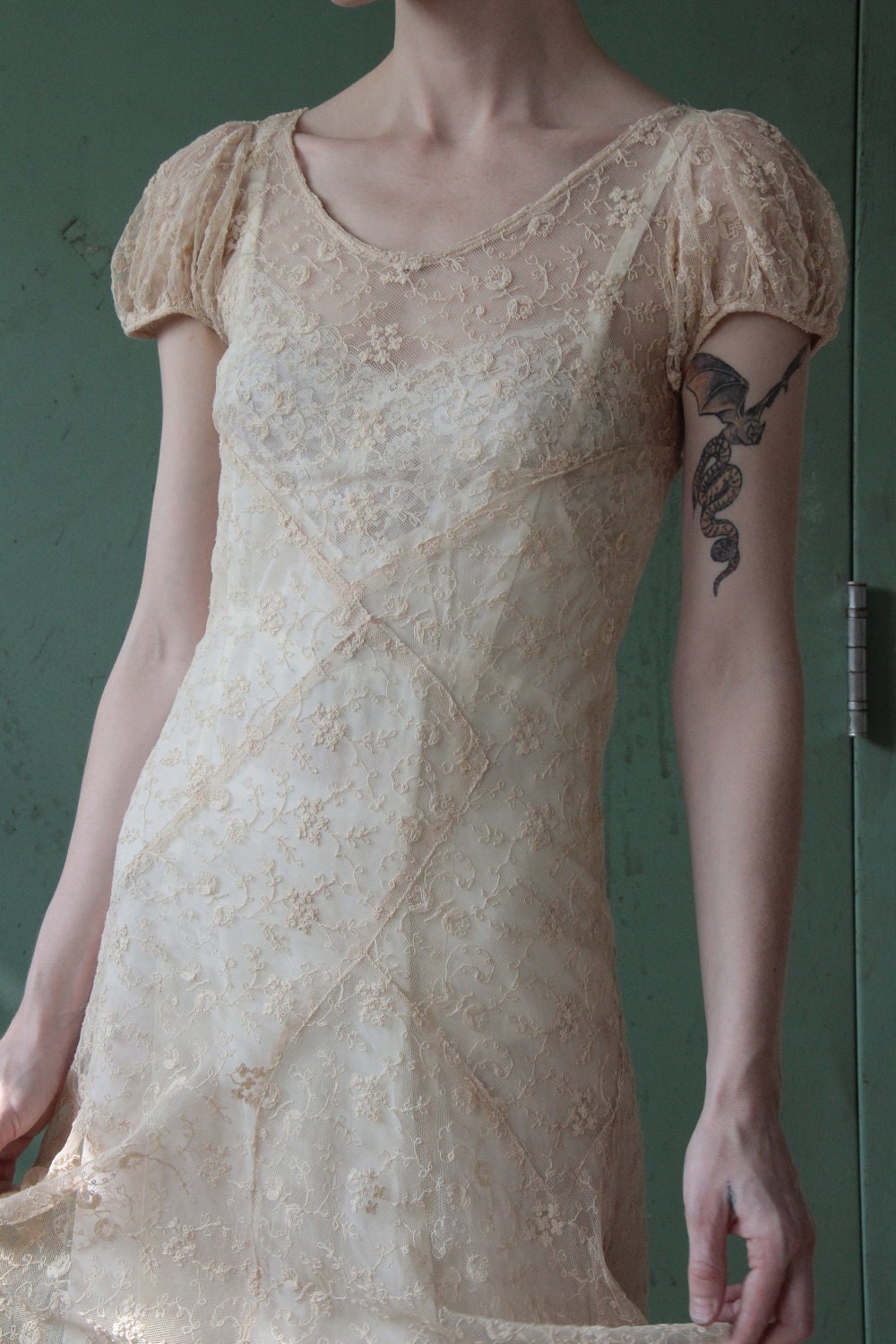 RESERVED . Antique 20s Lace Dress . Ecru . Flapper Wedding Gown . Bias Cut . 1920s Gatsby Era