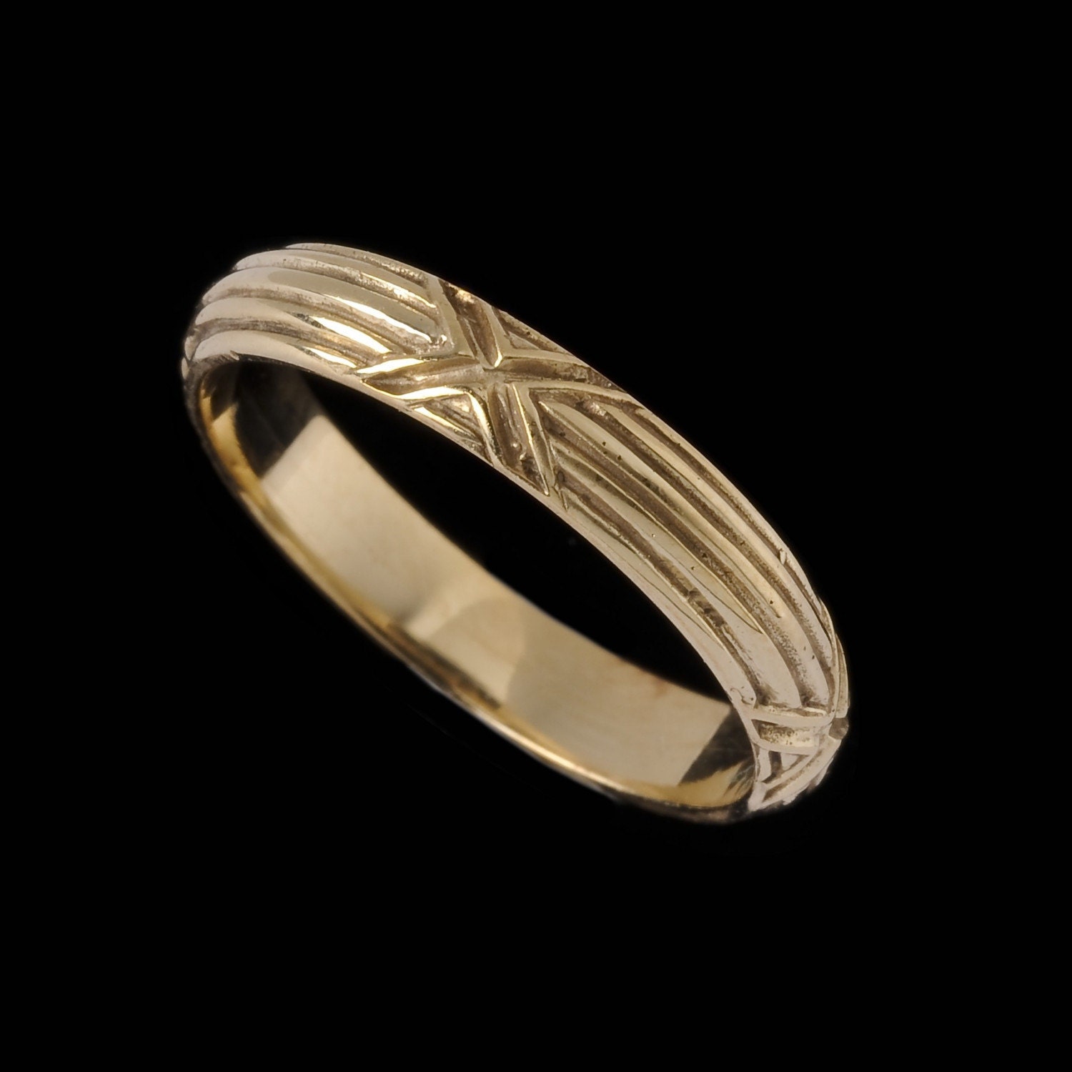 Medium Harvest Ring Band, Engraved Collection 2521XG
