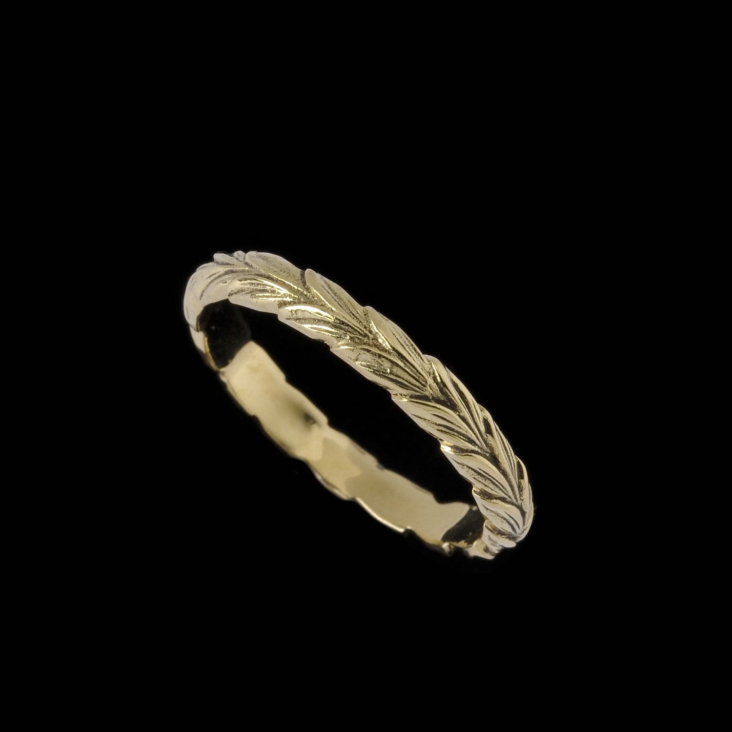 Narrow Leaf Ring Band, Engraved Collection         2507XG