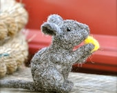Mouse Needle Felting Kit without needles and cushion
