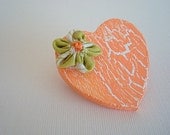 Shabby Wooden Heart Brooch