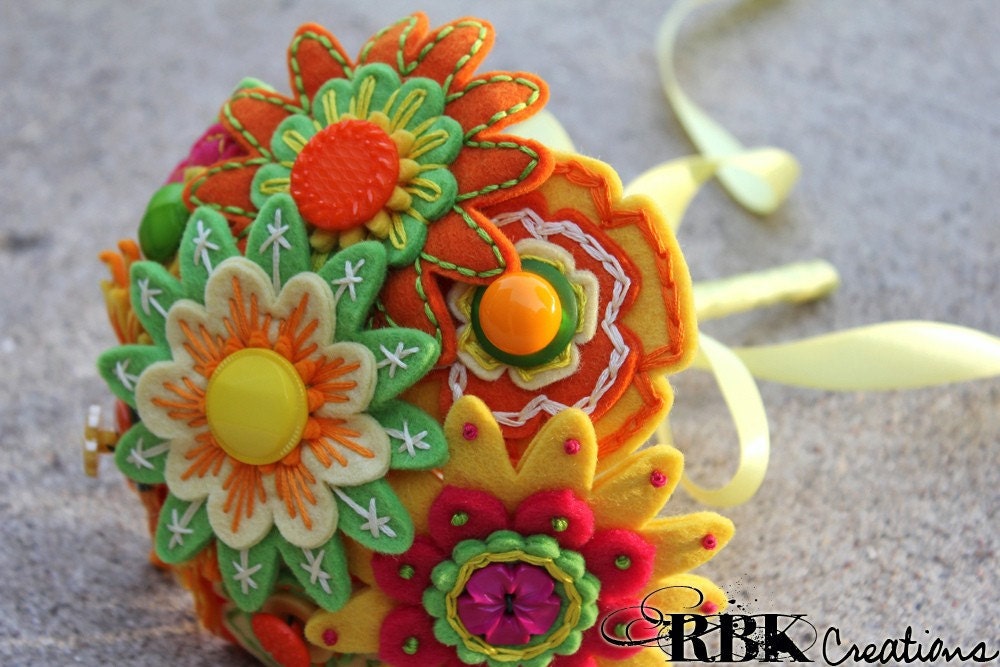 Custom Color Toss Felt and Button Bouquet