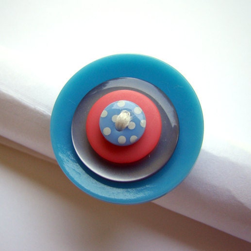 Button Ring- Ring-a-Ding-Ding