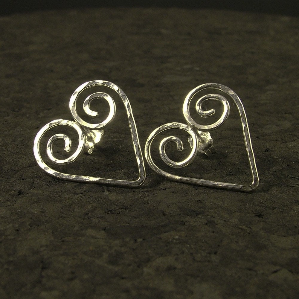Sterling Silver Heart Post Earrings / Hammered Artisan Argentium Heart Stud Earrings Valentines Girls Ladies Gift
