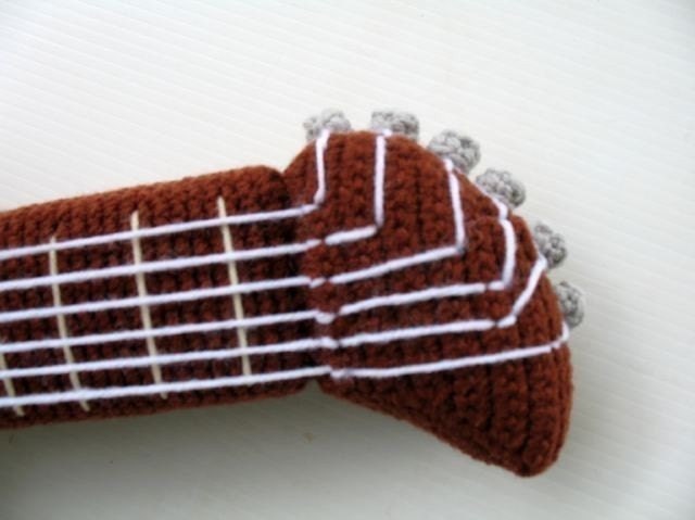 Crochet Pattern - ELECTRIC GUITAR- Toys - PDF