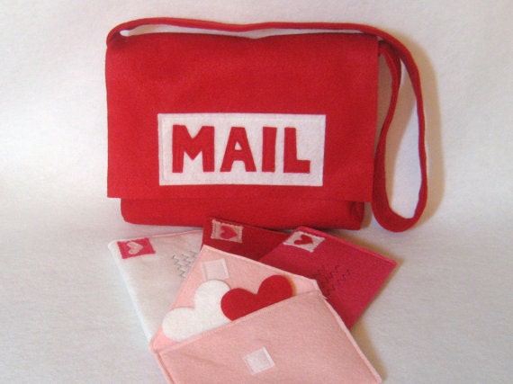 Pattern, Mail Bag with Working Envelopes, PDF Ebook, Instant Download at Purchase, Includes Alphabet Set for Personalization