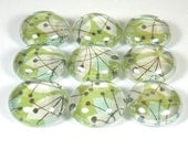 Marble Magnets or Push Pins Set - Retro Lily Flowers