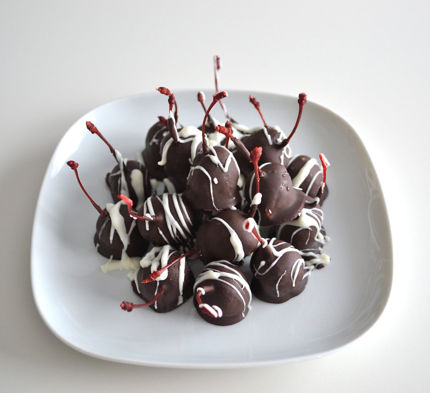 Chocolate Covered Cherries 2 Dozen