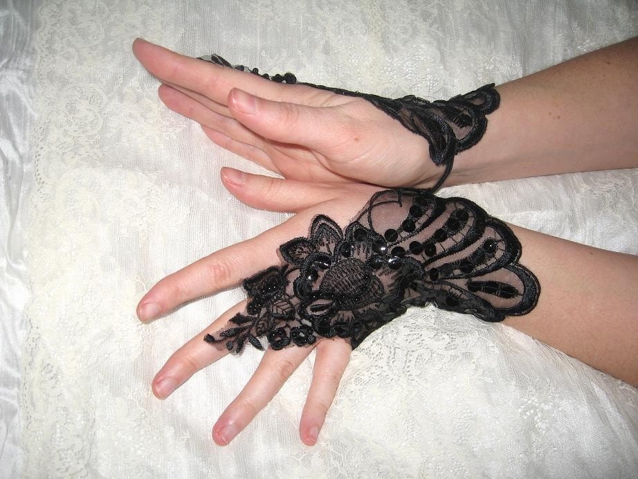 Mysterious bellydance black organza lace cuffs black lace cuffs black lace gloves gothic gloves gothic cuffs victorian gloves