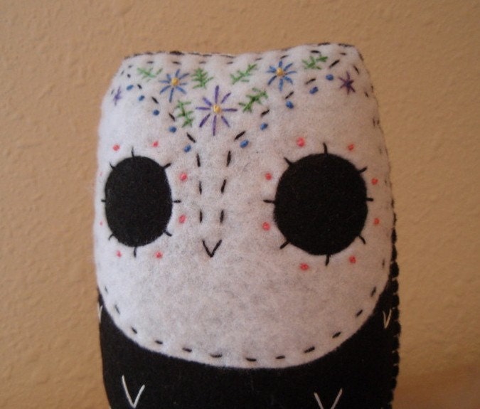 Francesca - Dia De Los Muertos Owl Felt Soft Sculpture