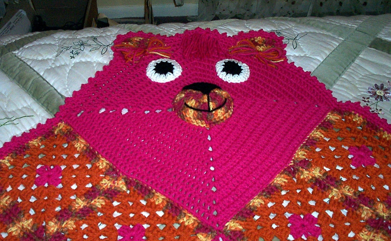 Bear Blanket/Child's Afghan -Raspberry Bear/crocheted/girl/boy/teddy