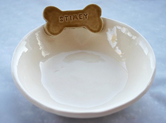 Personalized Dog Bowl Dish - 6 inches - Custom Made to Order