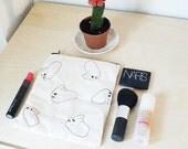 medium hare pouch