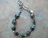 black swirled glass w/african turquoise bracelet