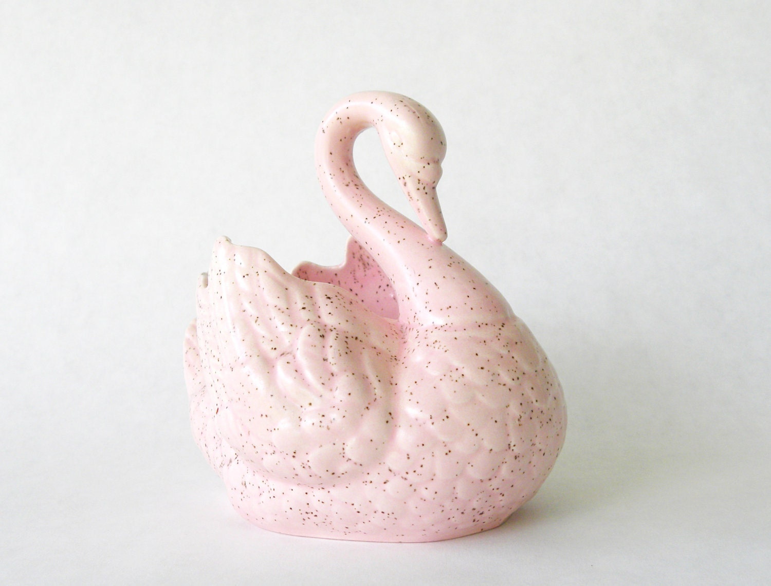 vintage speckled swan planter . pretty in pink ceramic