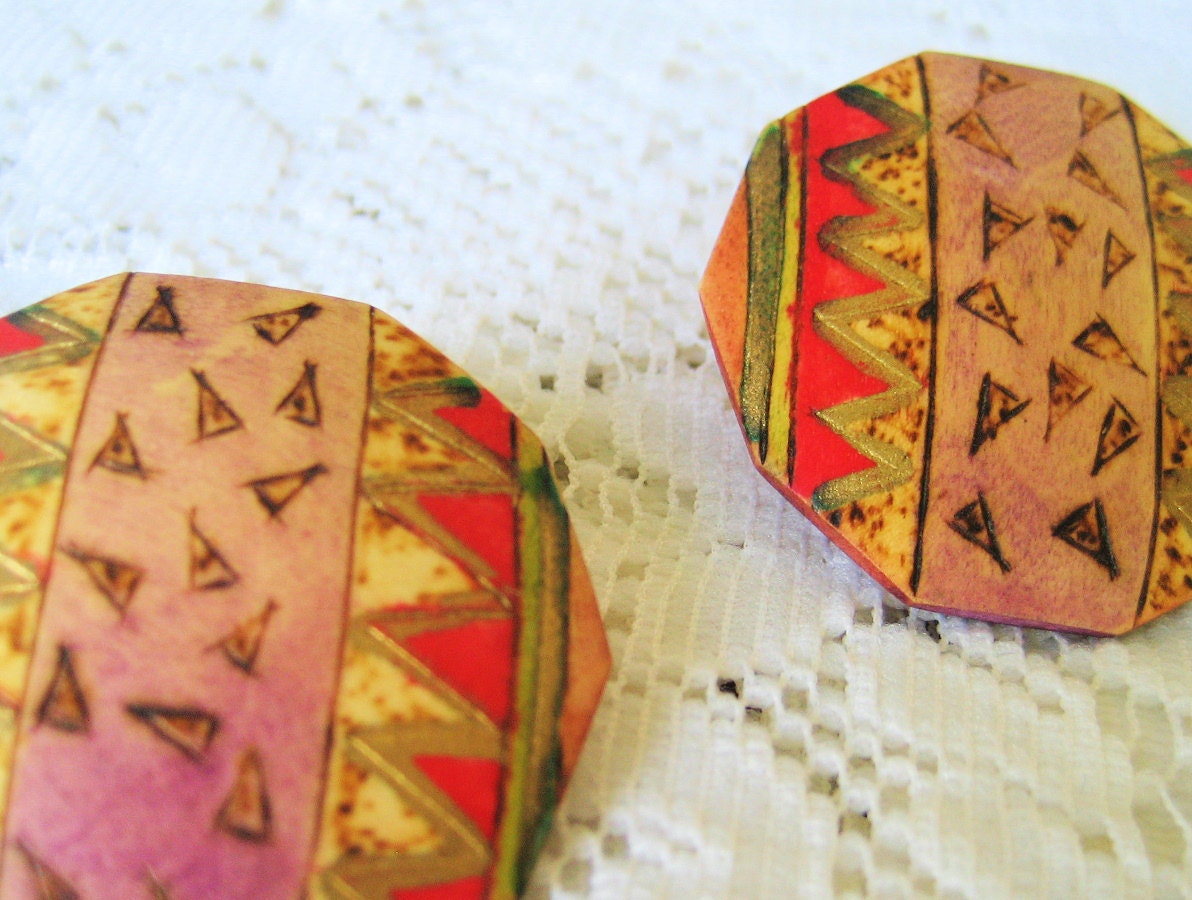 Vintage Handpainted Design on Wood Earrings Large Pierced  Gold Tone Posts, Shipping Included