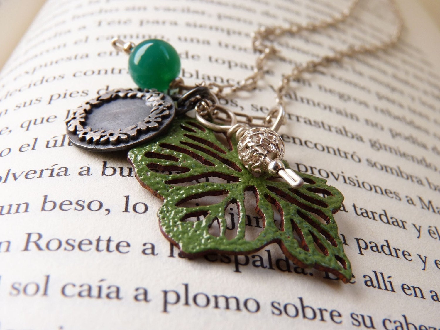 Leaf  Necklace - Sterling silver and enamel - Necklace green leaf