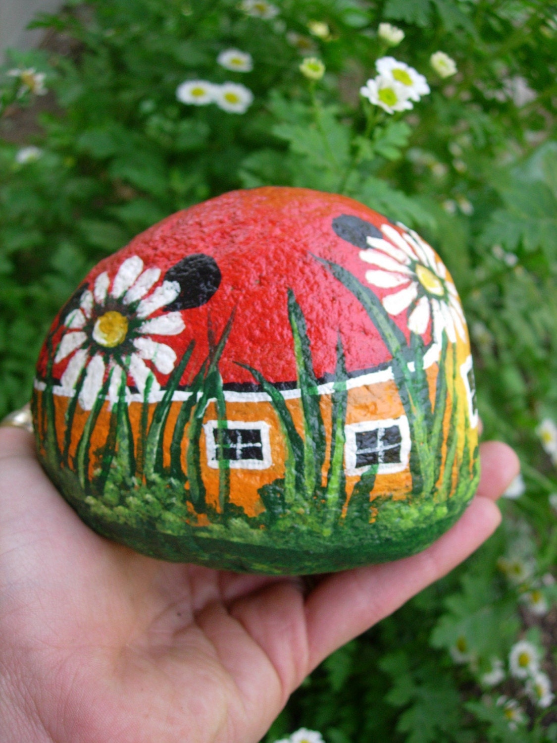 LADY BUG'S HOUSE OF HAPPINESS - you'll never want to leave