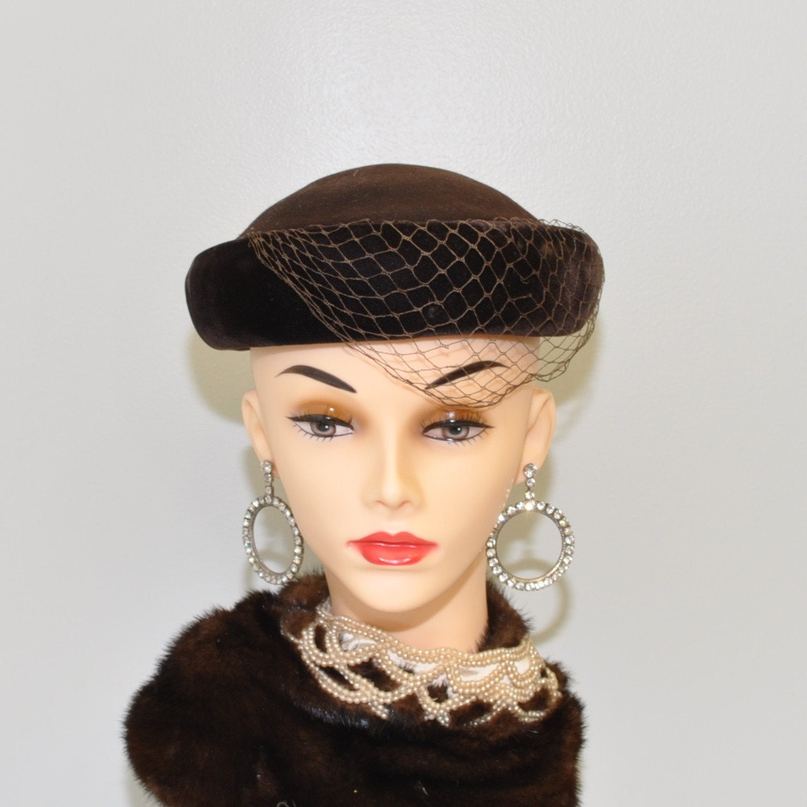 Vintage 50s Berkshire Brown Velvet netted Hat