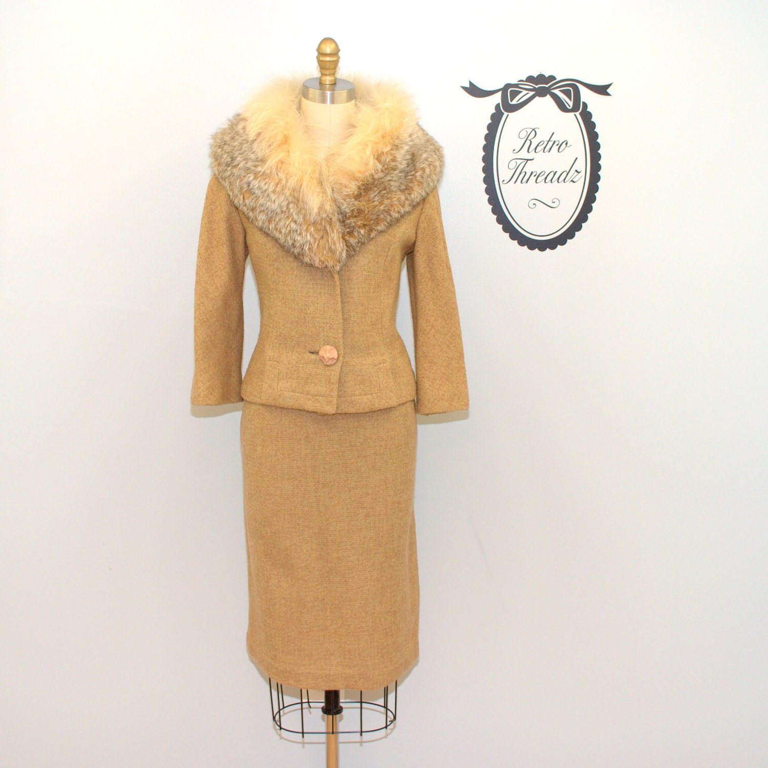 Vintage 1950s Luxurious Fox Dress Suit / Jacket Set / Size Small