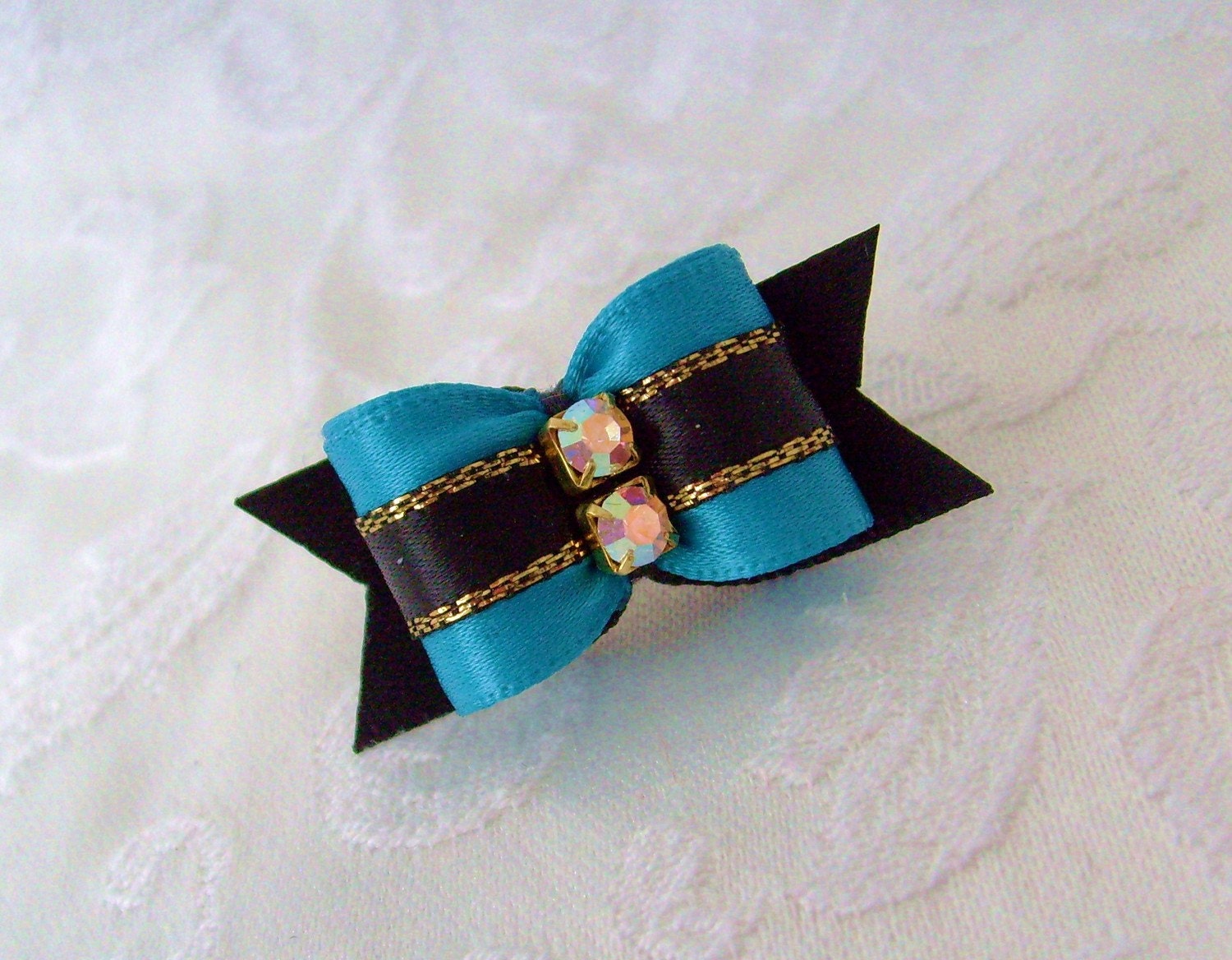 DOG BOW- 5/8"  Puppy Lux Dog Bow in Sapphire