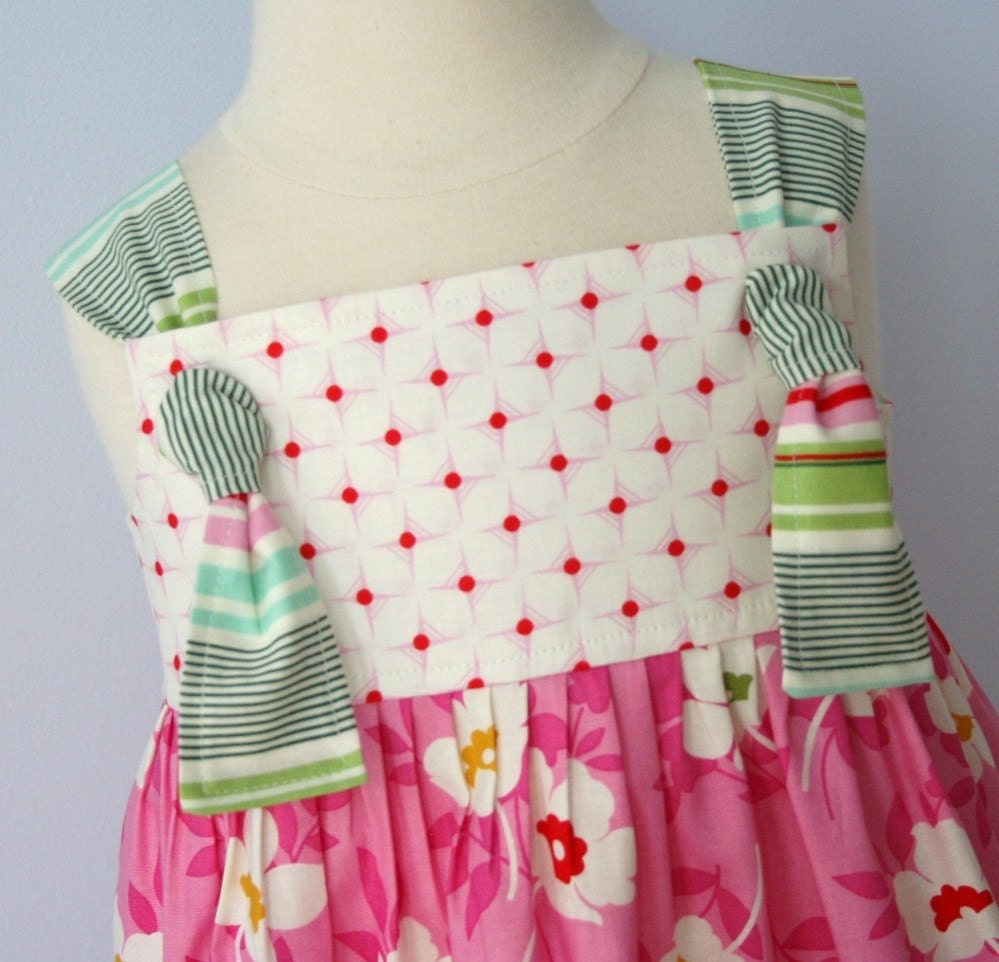 SALE..Swing Toss Knot Dress Size - Kissing Kumquats