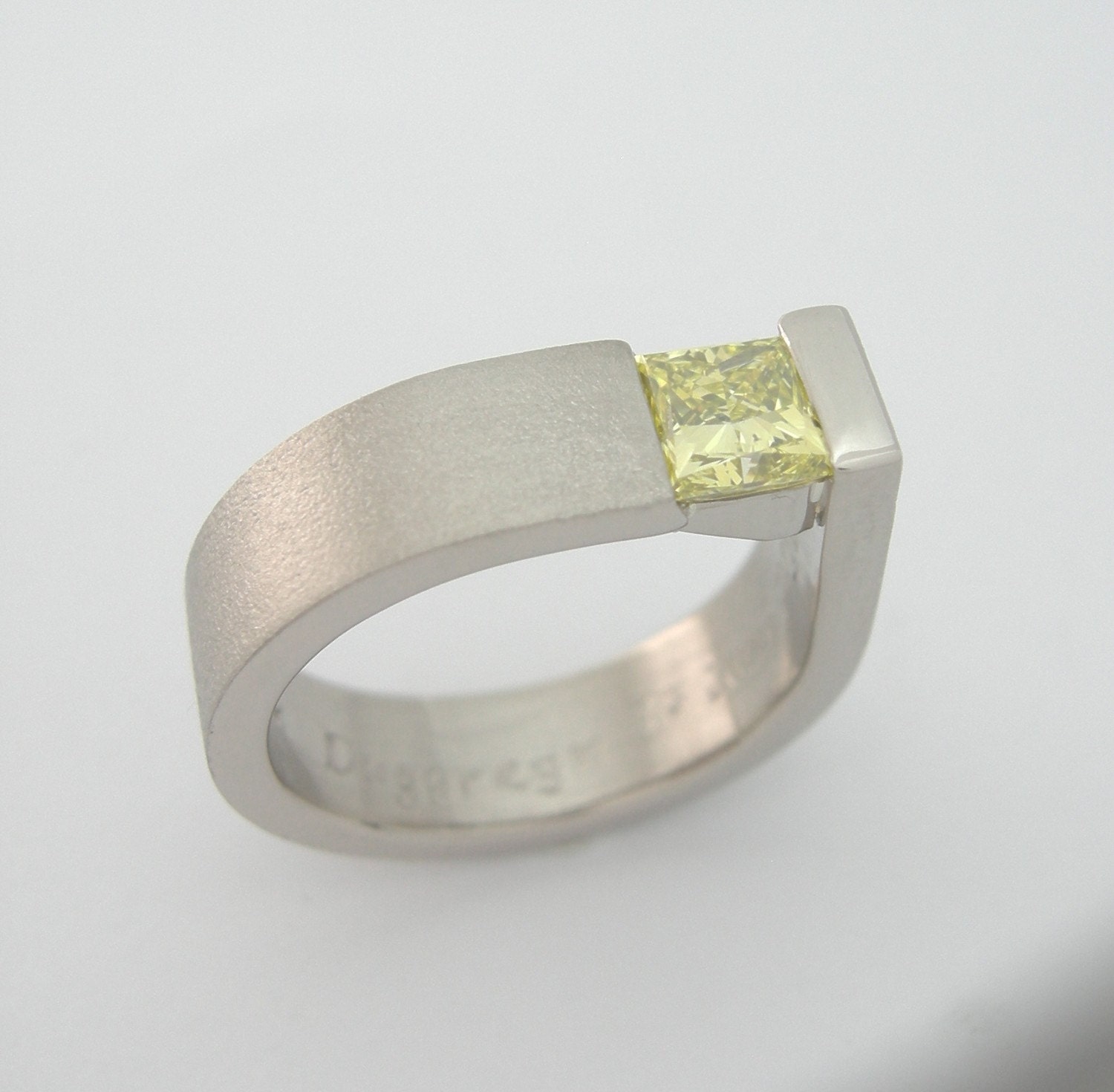 Lemon yellow diamond ring