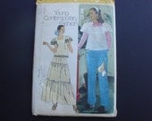 Simplicity 5387, 1973 Ladies Smock Top, Skirt and Pants, size 14