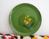 Vintage Lacquer Ware Mod Green Tray