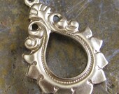 6 Raw Brass Earring Filigree Jewelry Findings 637