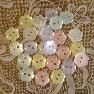 25 Pearly Pastels 7/16 just smaller than 1/2 inch Flower Buttons SO CUTE pink yellow white purple blue