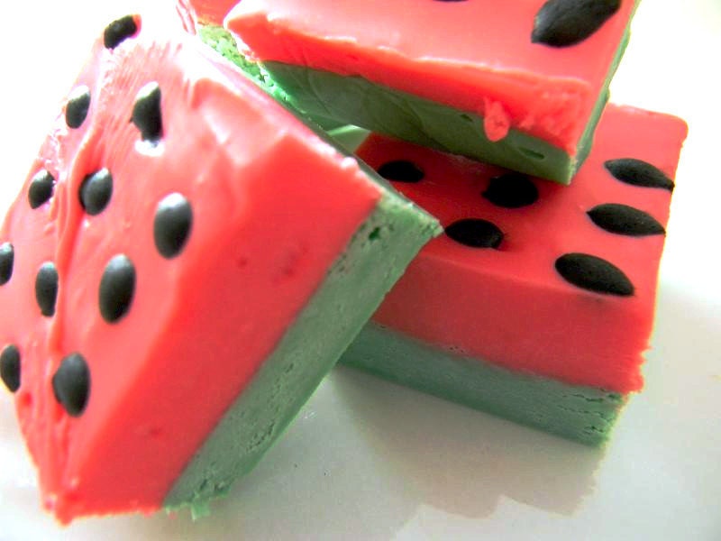 Julie's Fudge - WATERMELON - 12 Pieces (1lb)